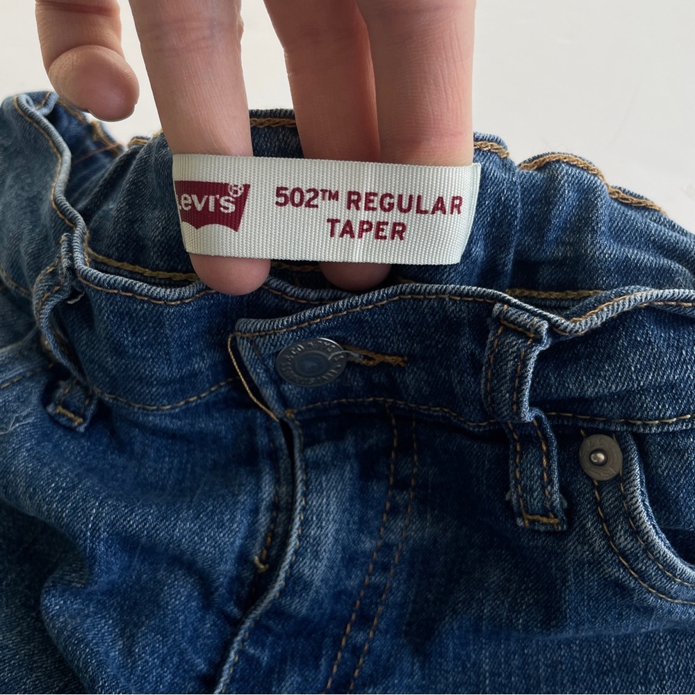 Levi’s 502 Jeans - Picture 6 of 6